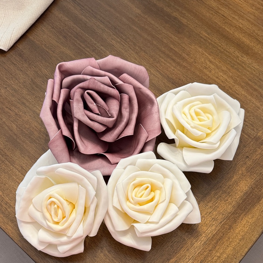 Ashland blooming flowers from Michael’s. Some NWT. Can hang also.
